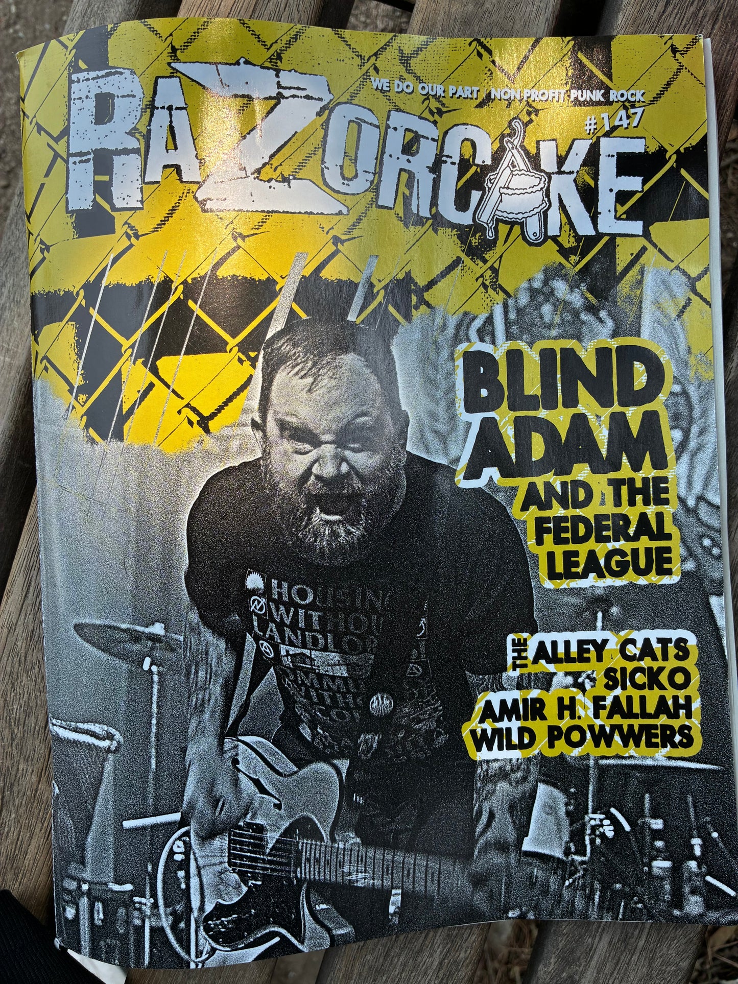 Razorcake 147